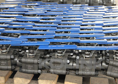 2pc วาล์วกลมเหล็กโกง โซค็อตปั่น / NPT ปลาย CL150-1500 A105 F304